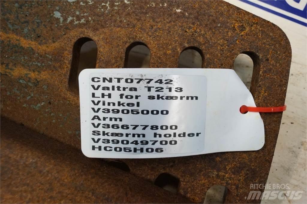 Valtra T213 Altri accessori per trattori