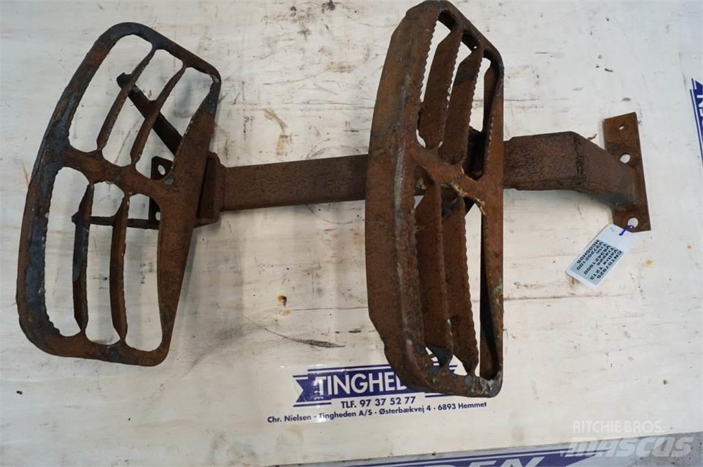 Valtra T213 Altri accessori per trattori
