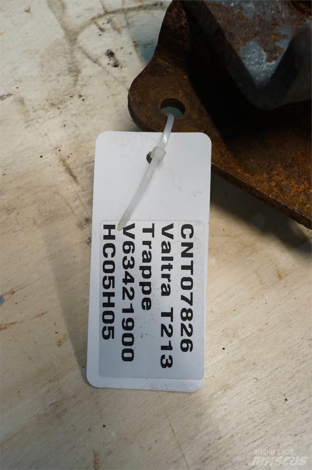 Valtra T213 Altri accessori per trattori