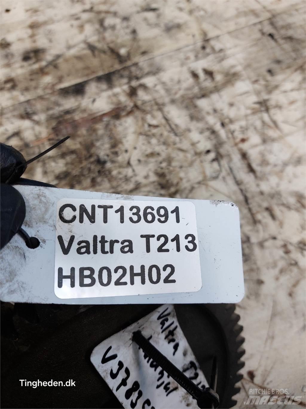 Valtra T213 Trasmissione