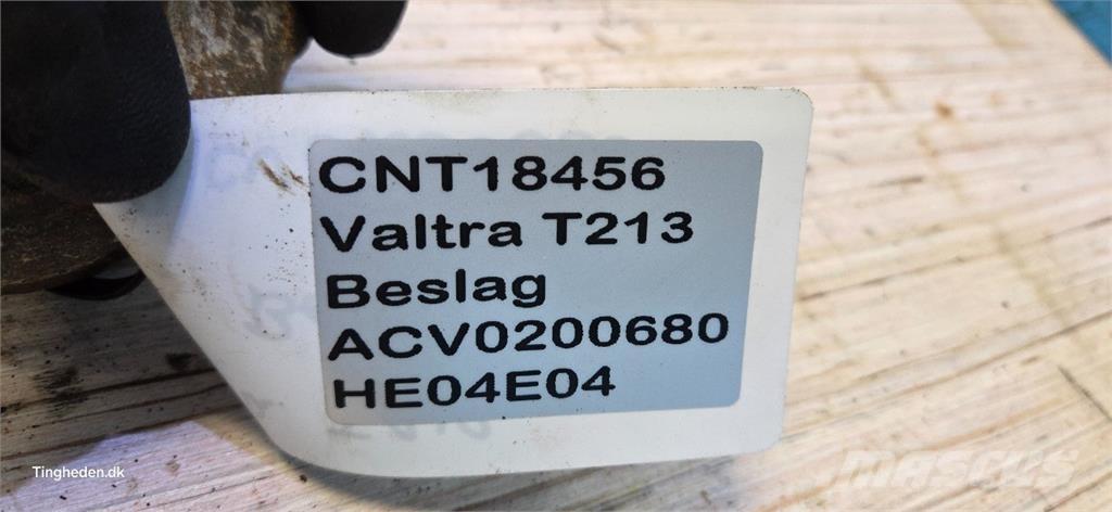 Valtra T213 Altri accessori per trattori