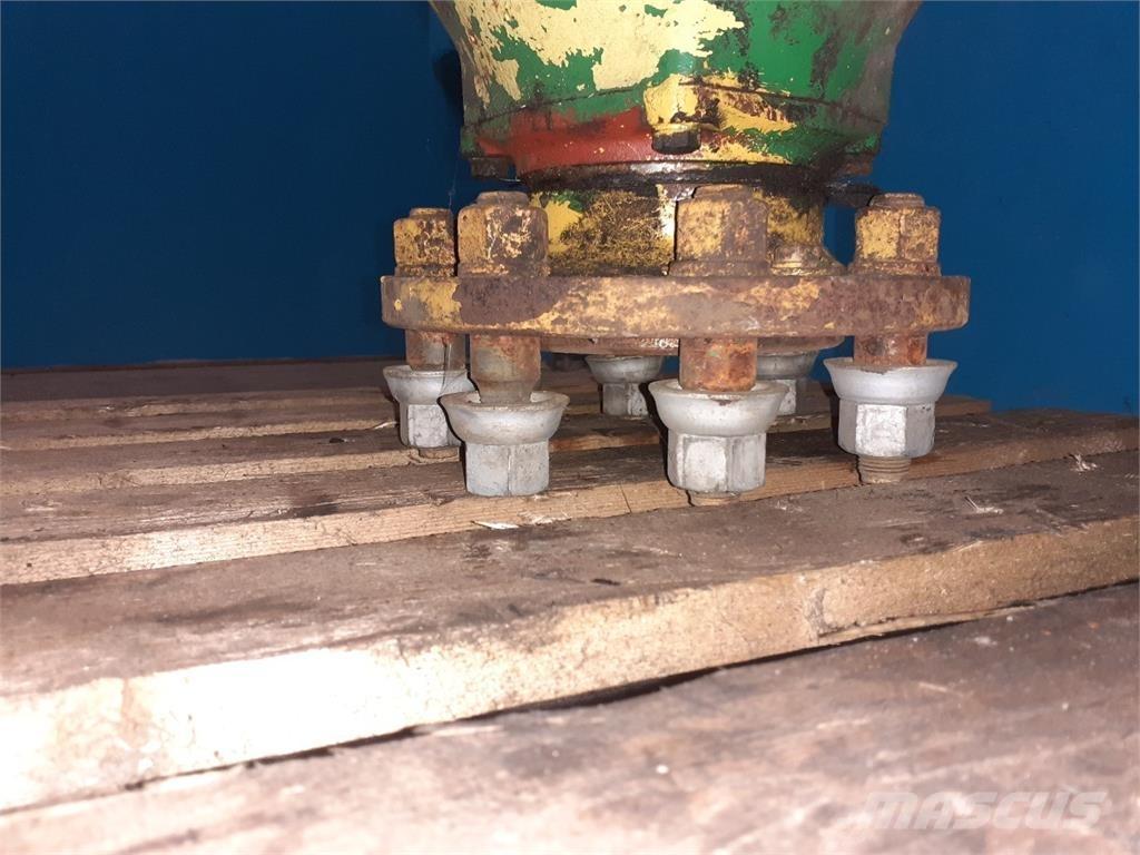 Volvo BM S950 Accessori per mietitrebbiatrici