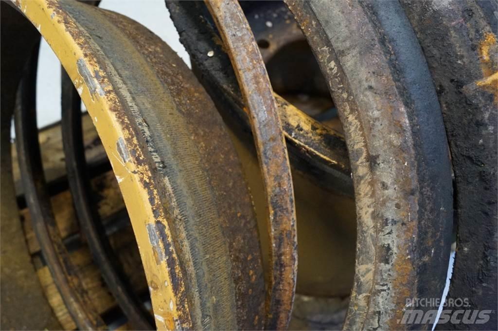 Volvo L120 Pneumatici, ruote e cerchioni