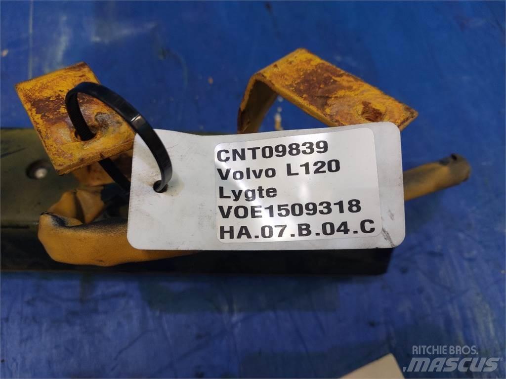 Volvo L120 Pale gommate