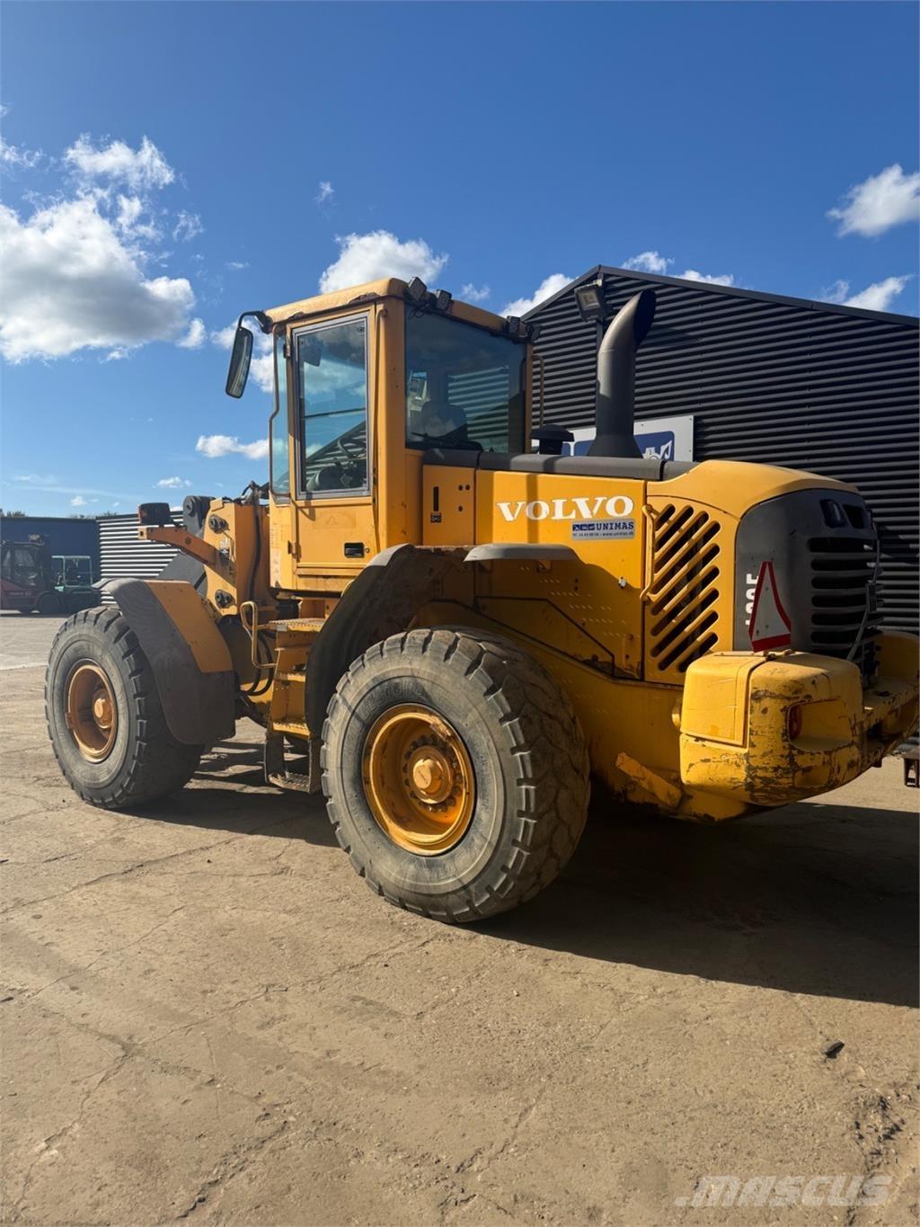 Volvo L90E Pale gommate