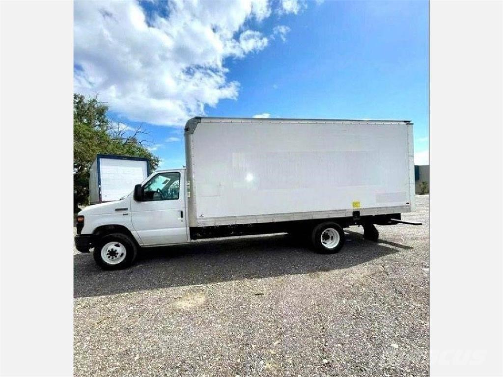 Ford E-350 Camion cassonati