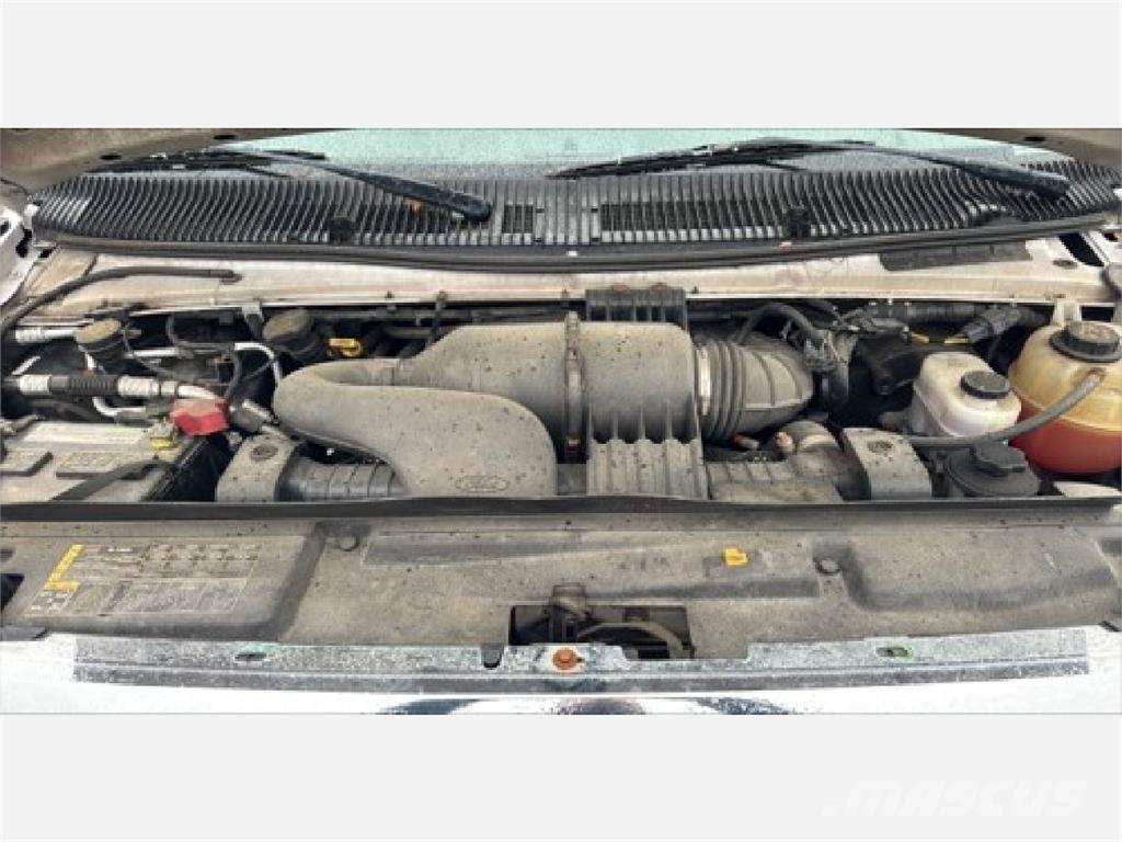 Ford E350 Camion cassonati