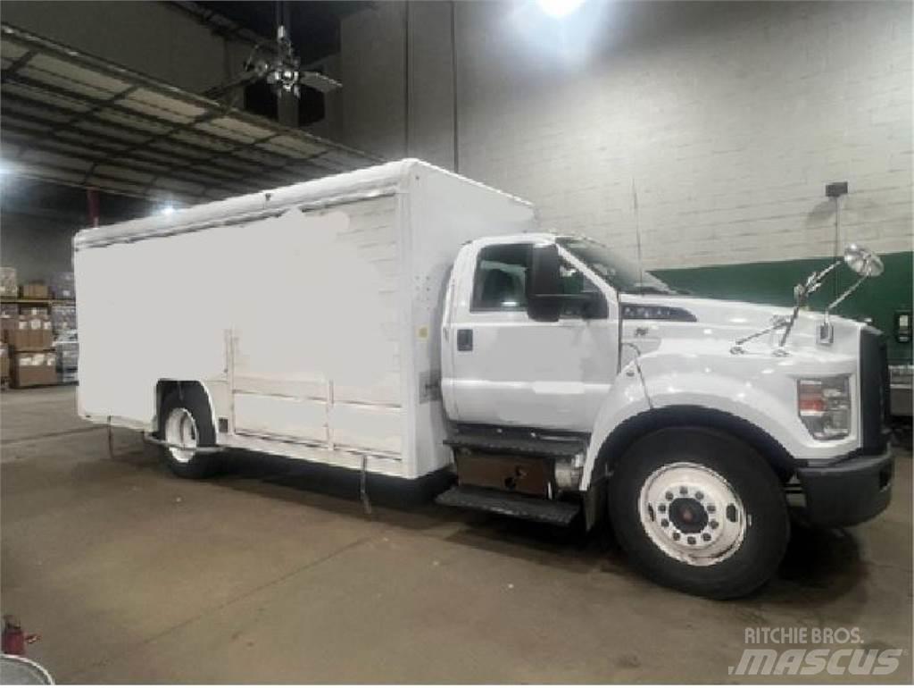Ford F650 Camion per la consegna bevande