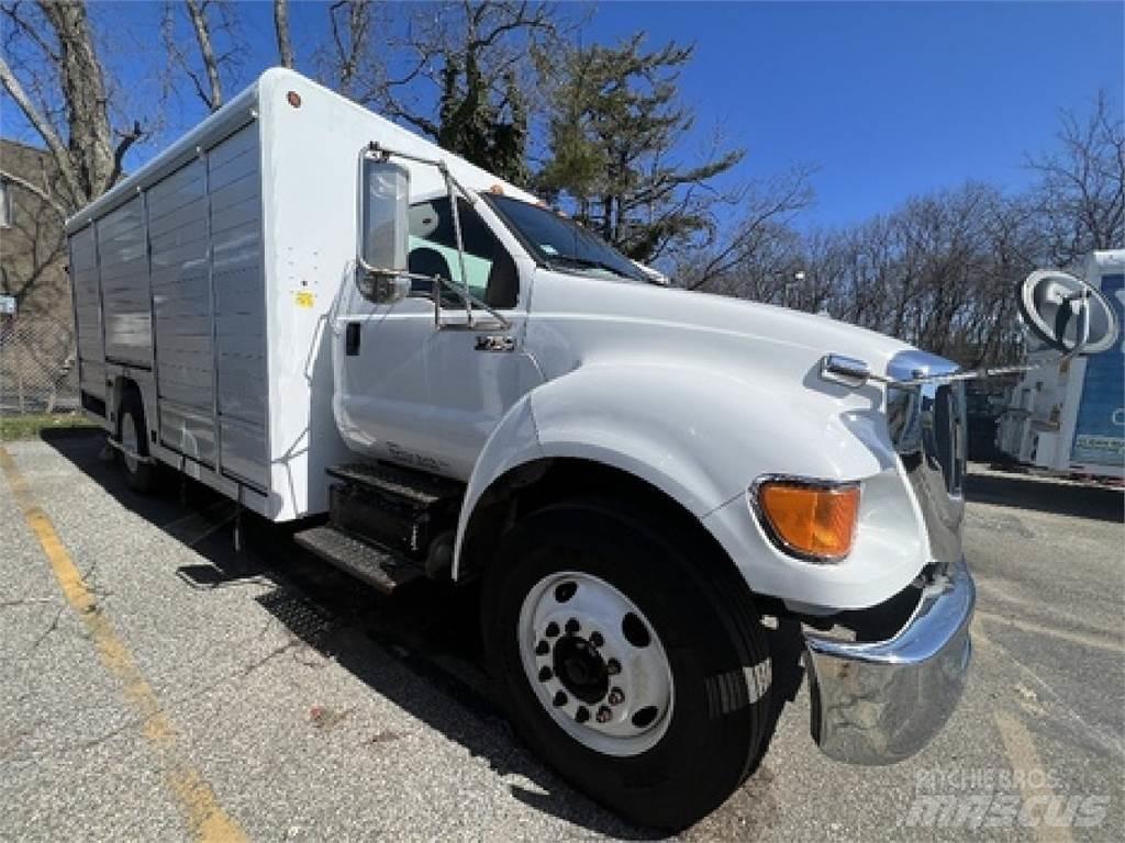 Ford F750 Camion cassonati