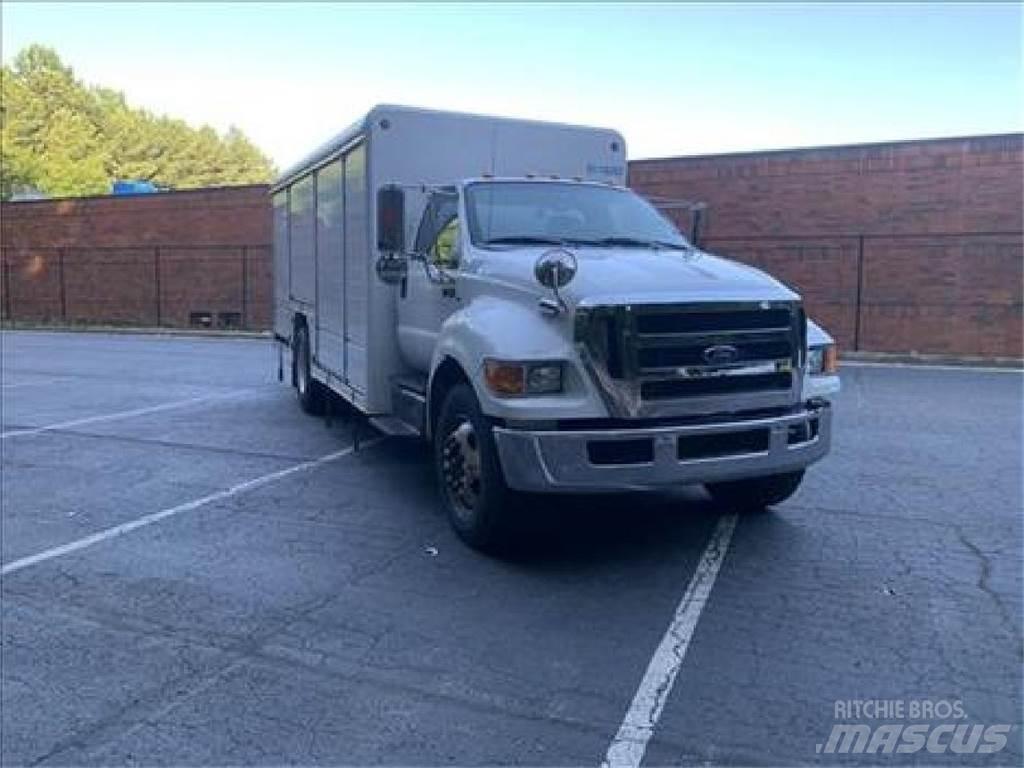 Ford F750 Camion per la consegna bevande