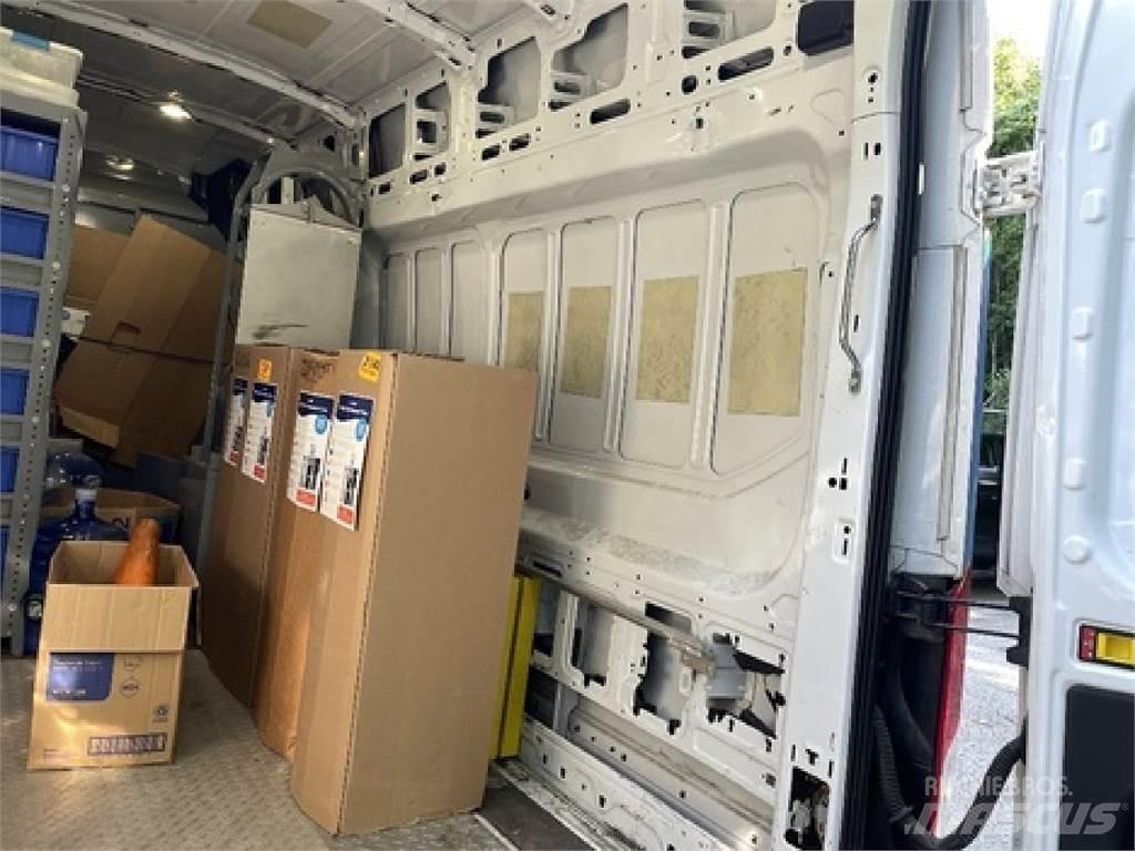 Ford TRANSIT Furgone chiuso