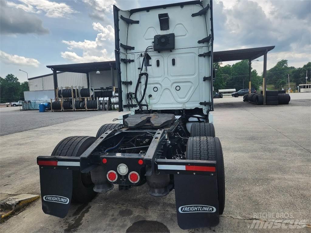 Freightliner 126 Motrici e Trattori Stradali