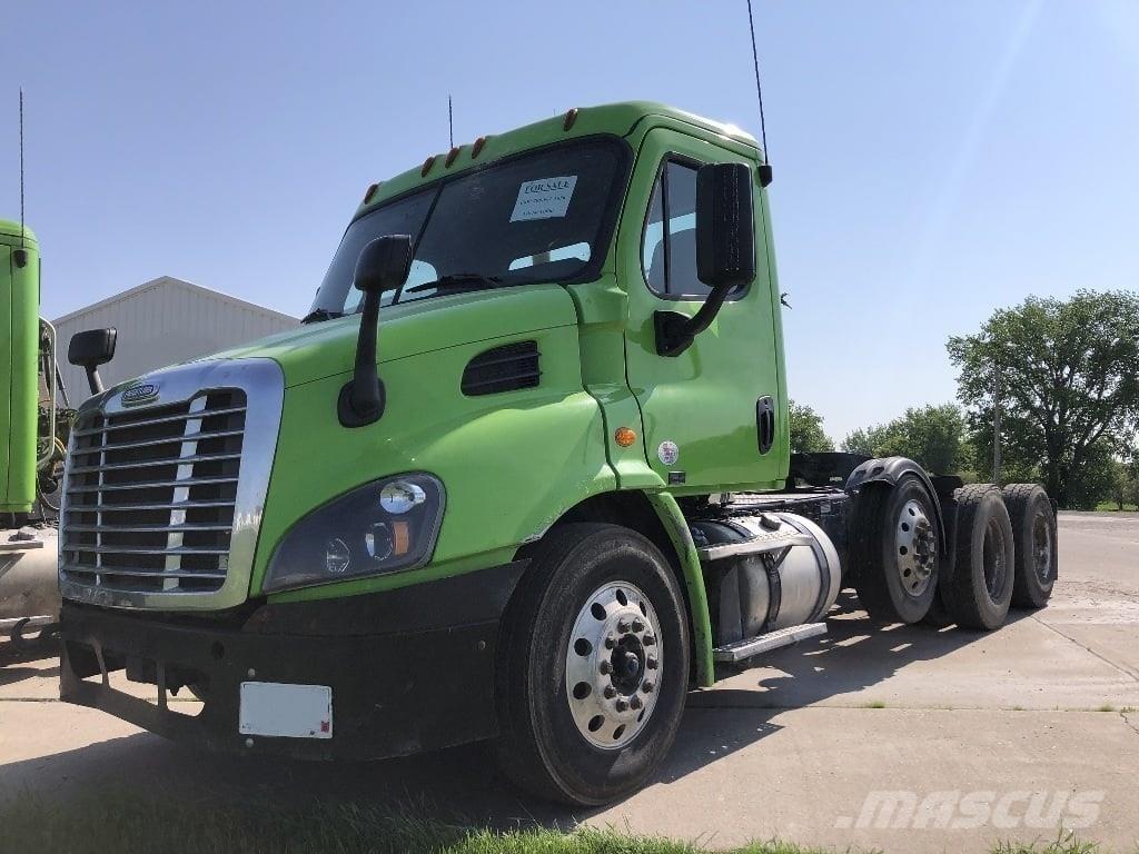 Freightliner CA113 Motrici e Trattori Stradali