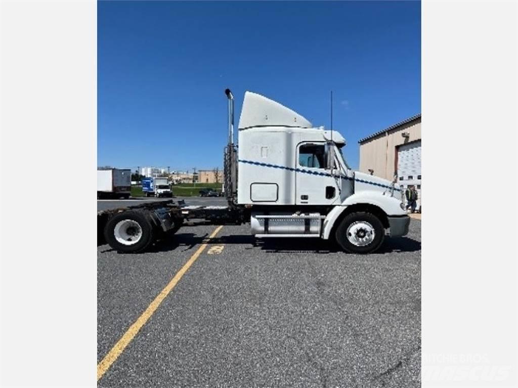 Freightliner CL112G Motrici e Trattori Stradali