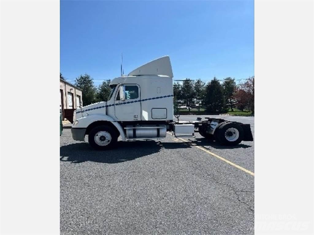 Freightliner CL112G Motrici e Trattori Stradali