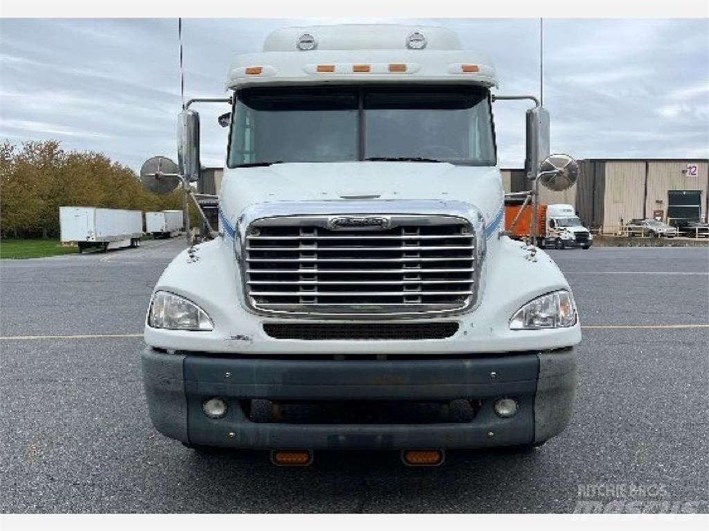 Freightliner CL112G Motrici e Trattori Stradali