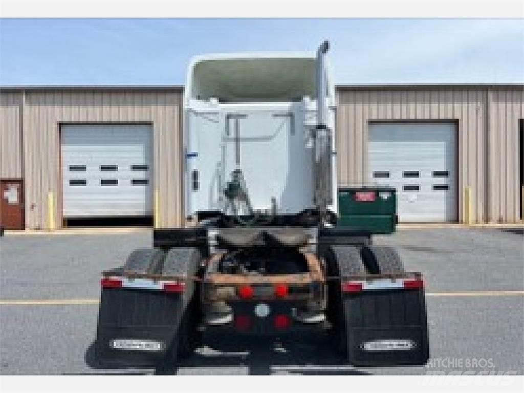 Freightliner CL112G Motrici e Trattori Stradali