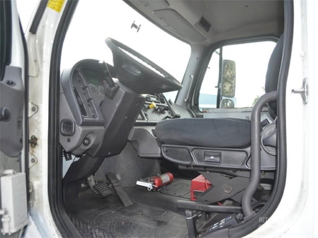 Freightliner M2 Camion per la consegna bevande