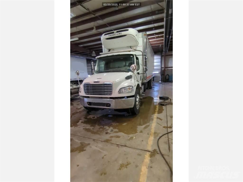 Freightliner M2 Camion a temperatura controllata