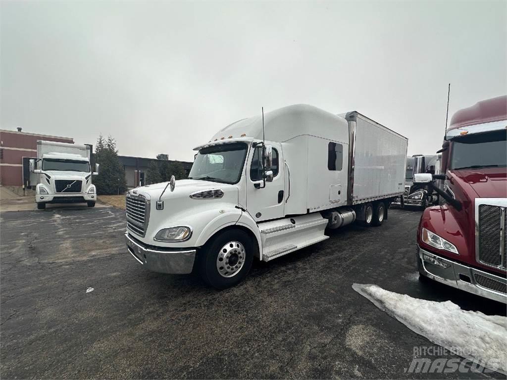 Freightliner M2 Camion cassonati