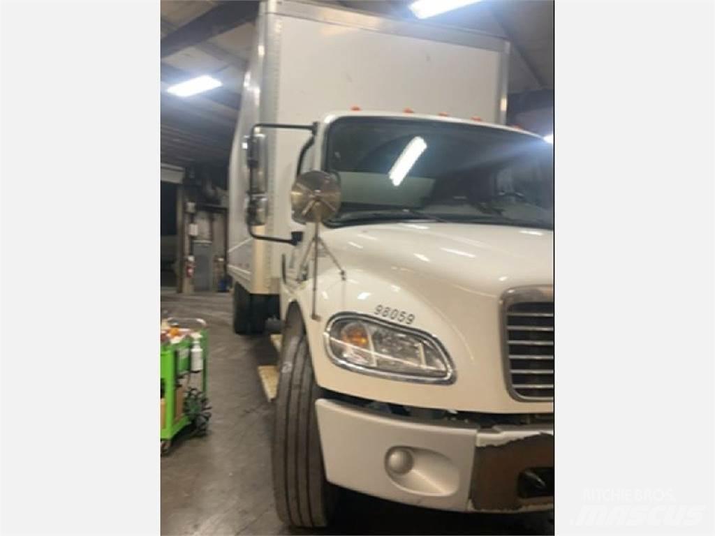 Freightliner M2 Camion cassonati