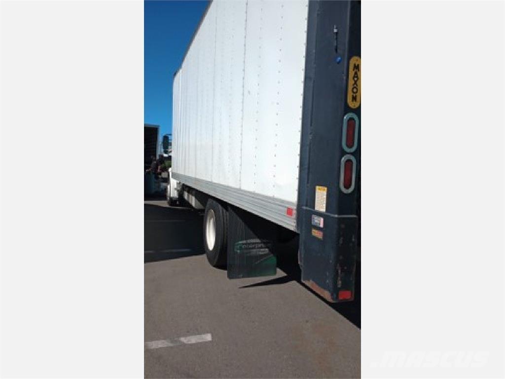 Freightliner M2 Camion cassonati