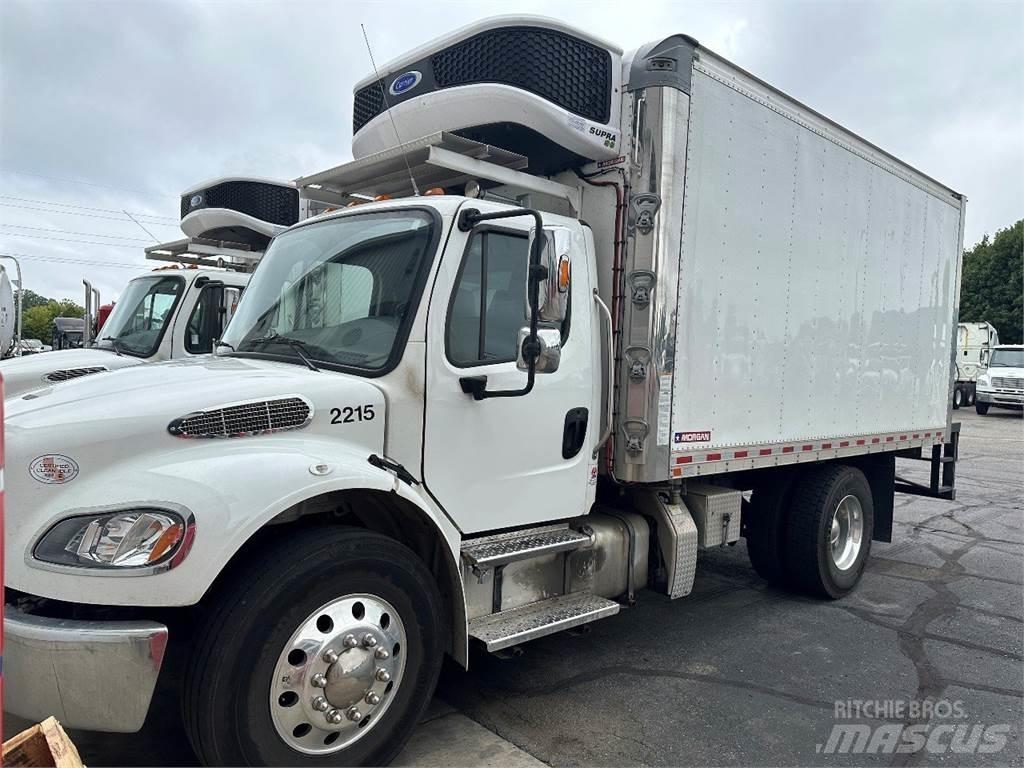 Freightliner M2 106 Camion a temperatura controllata