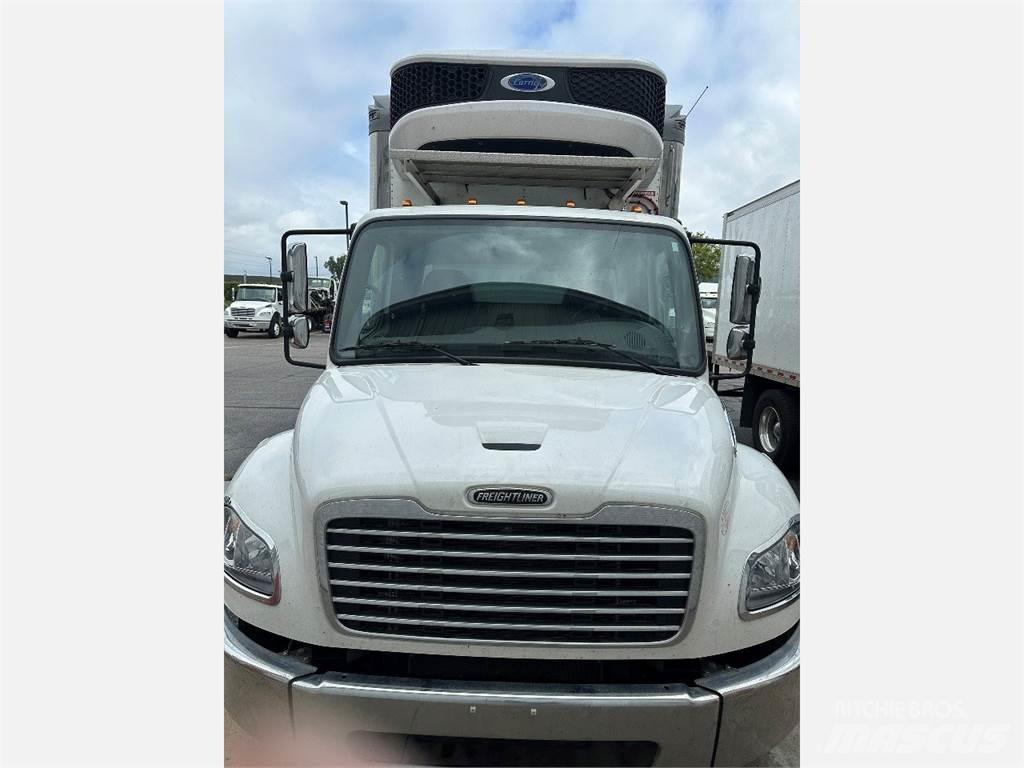Freightliner M2 106 Camion a temperatura controllata