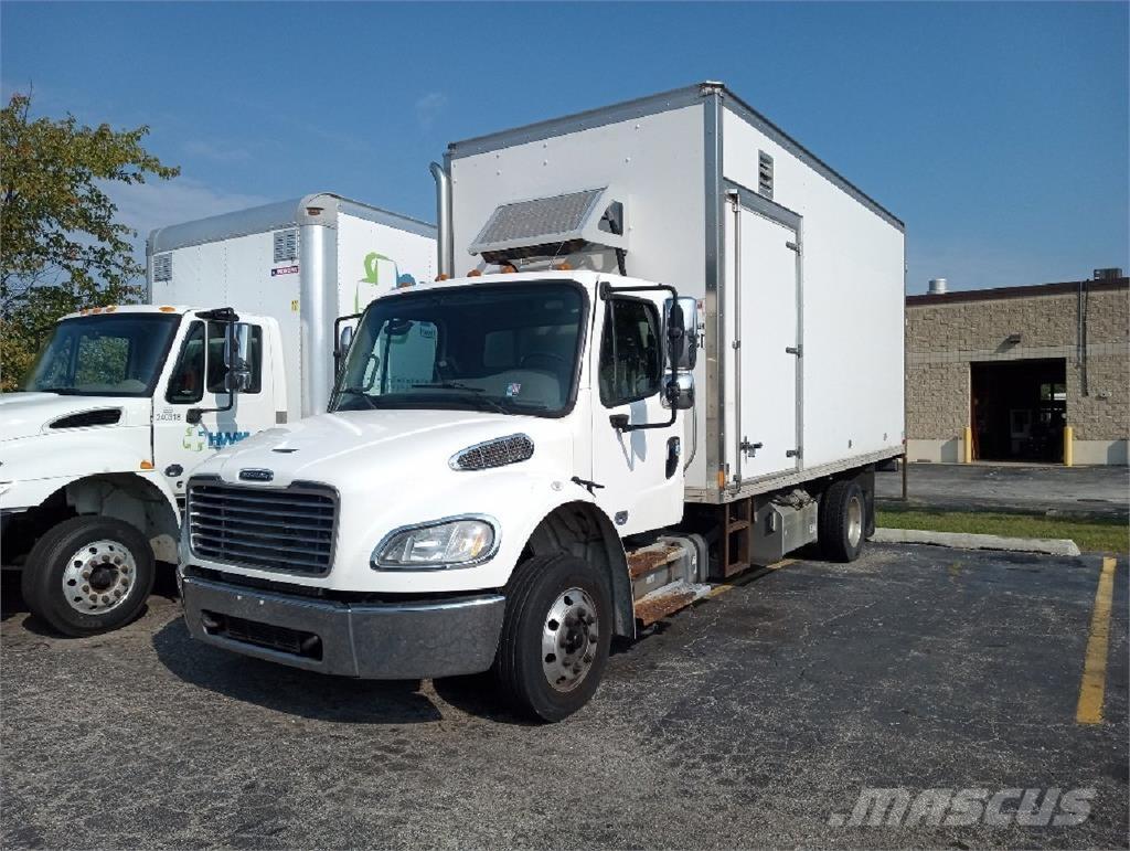 Freightliner M2-106 Camion cassonati