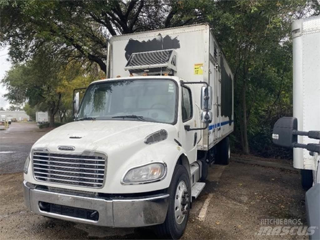 Freightliner M2-106 Camion cassonati