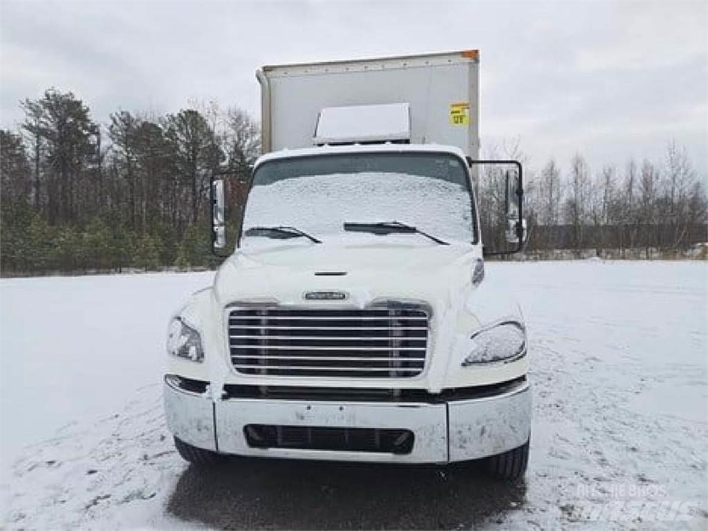 Freightliner M2-106 Camion cassonati