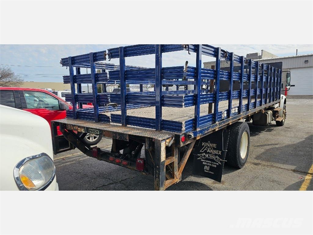 Freightliner M2 106 Camion con sponde ribaltabili
