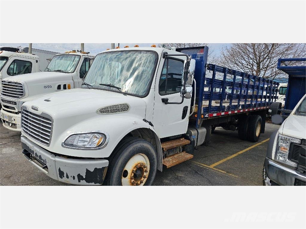 Freightliner M2 106 Camion con sponde ribaltabili