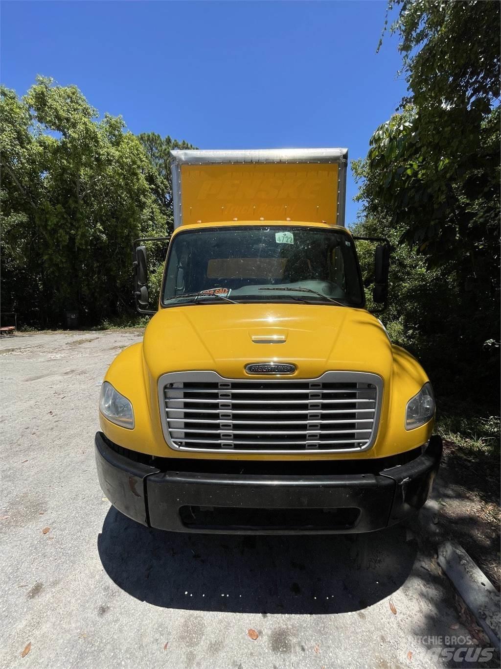 Freightliner M2 106 Camion cassonati