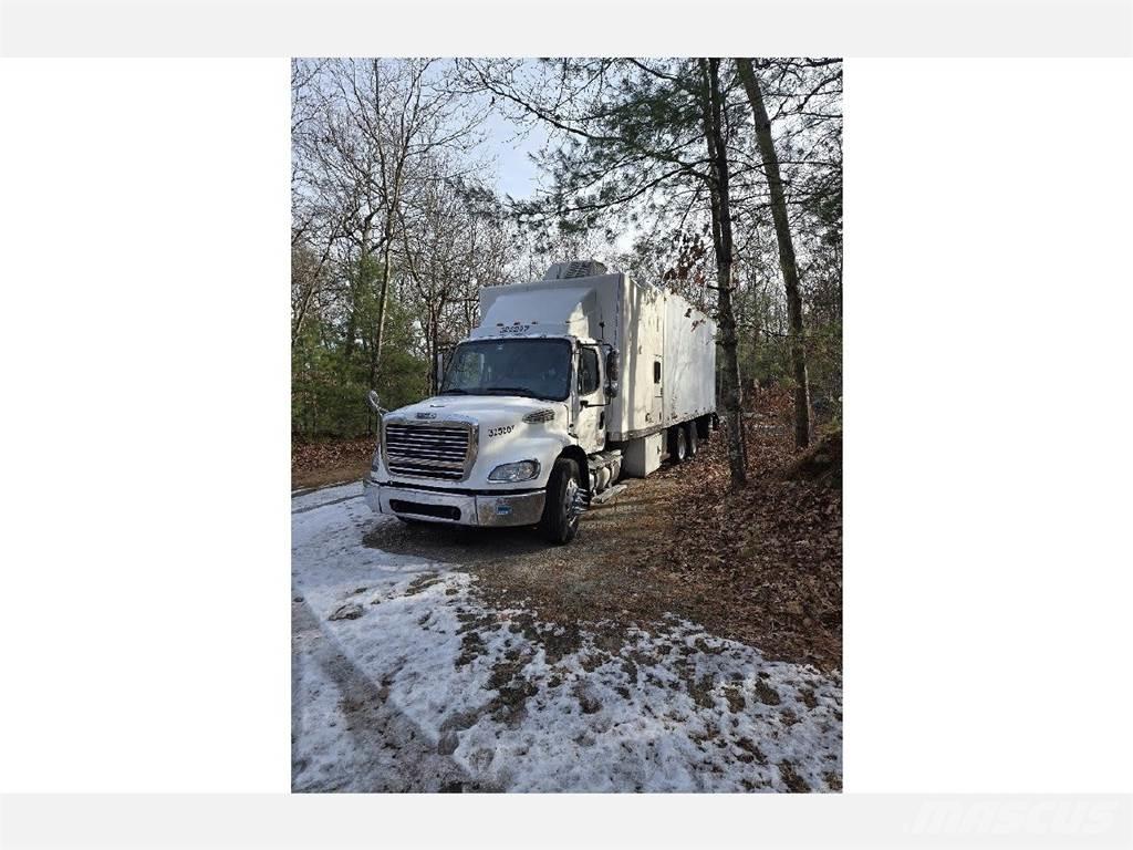 Freightliner M2-112 Camion cassonati