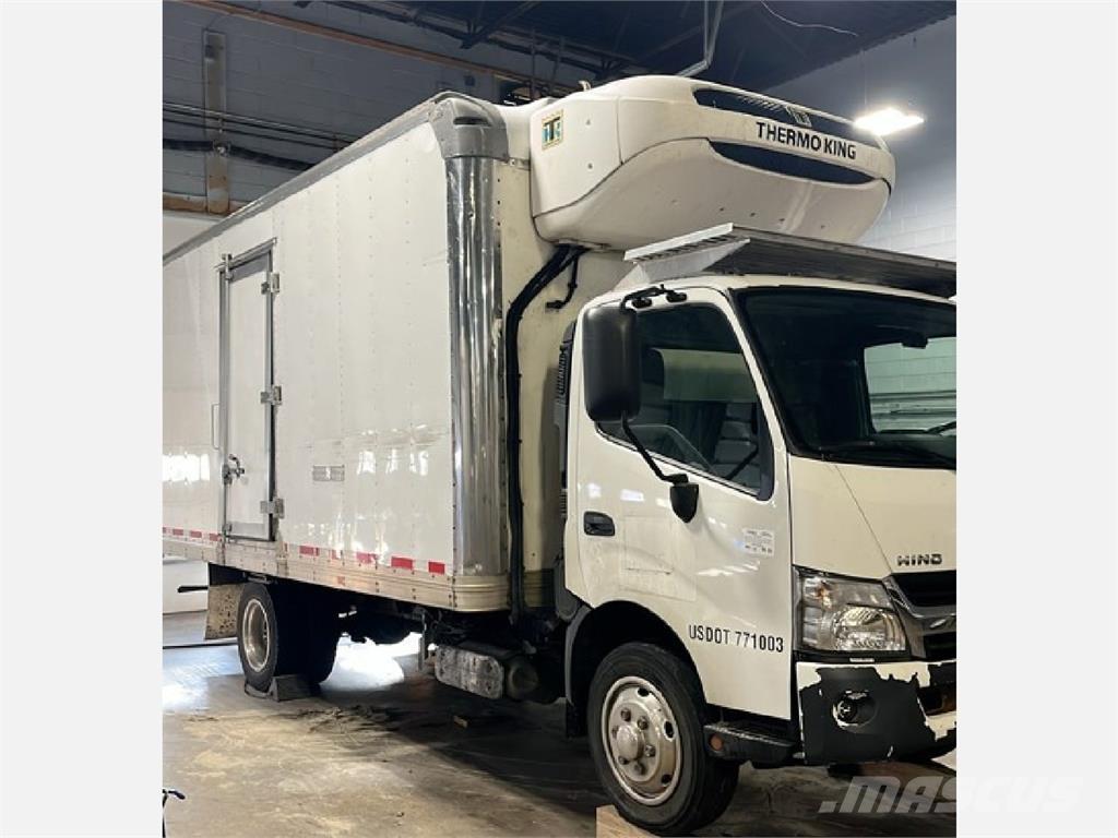 Hino 195 Camion a temperatura controllata