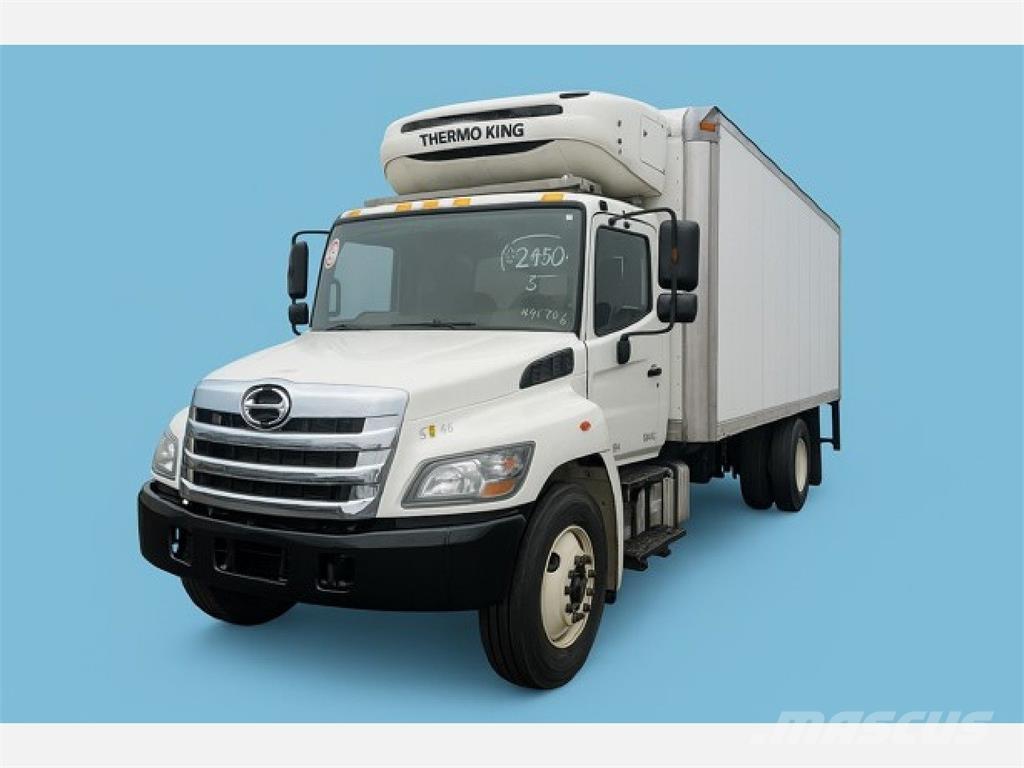Hino 268 Camion a temperatura controllata