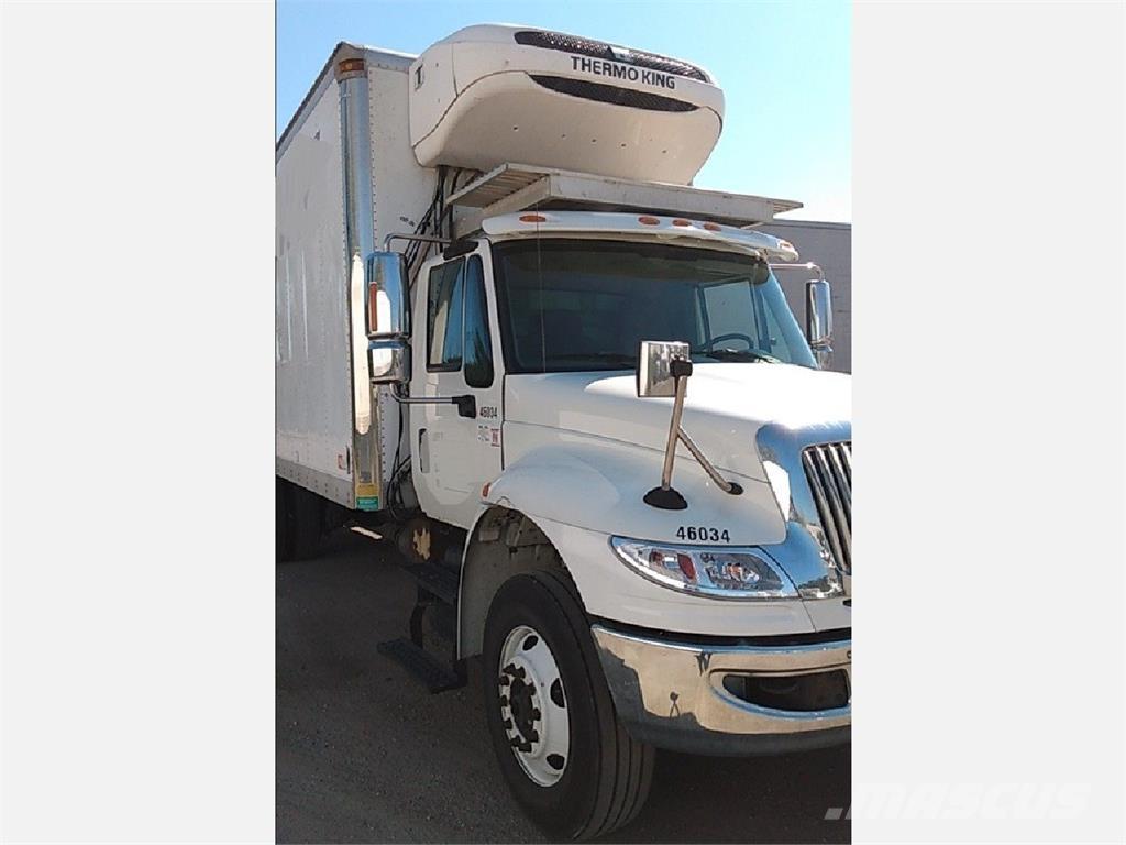 International 4300 Camion a temperatura controllata