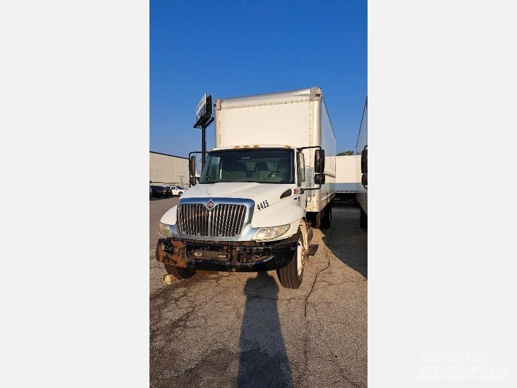 International MA025 Camion cassonati