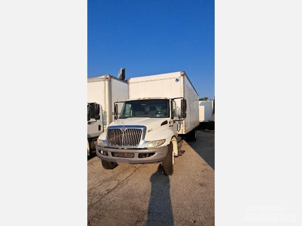 International MA025 Camion cassonati
