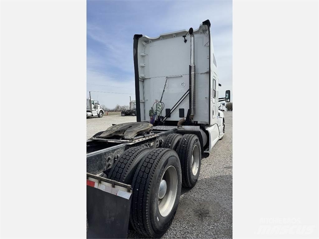 Kenworth T680 Motrici e Trattori Stradali