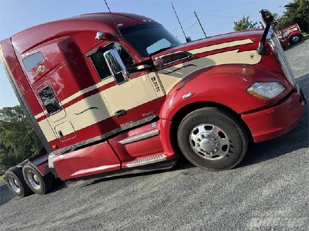 Kenworth T680 Motrici e Trattori Stradali