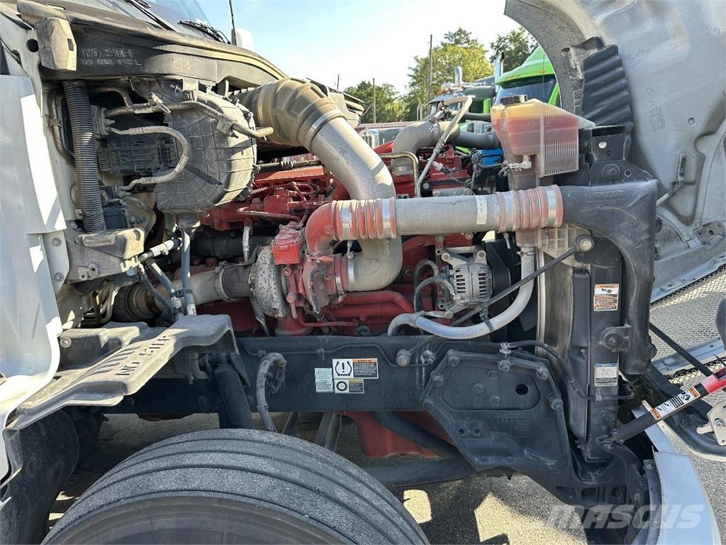 Kenworth T680 Motrici e Trattori Stradali