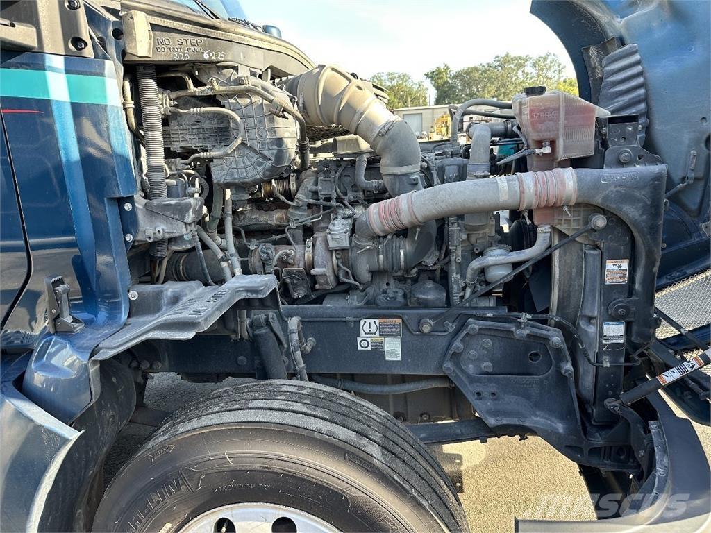 Kenworth T680 Motrici e Trattori Stradali