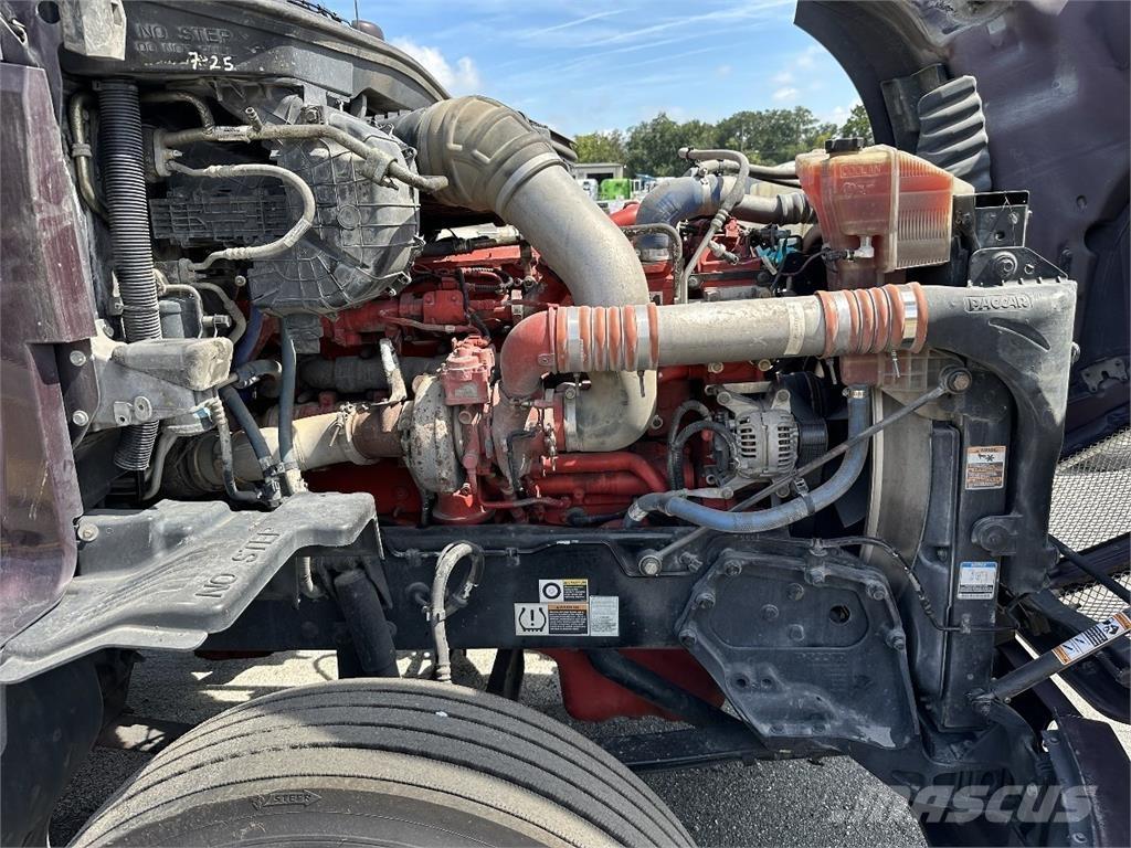 Kenworth T680 Motrici e Trattori Stradali