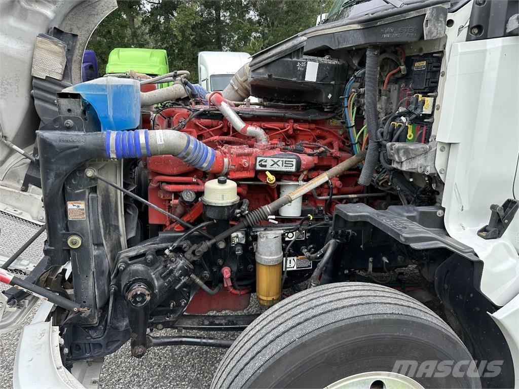 Kenworth T680 Motrici e Trattori Stradali