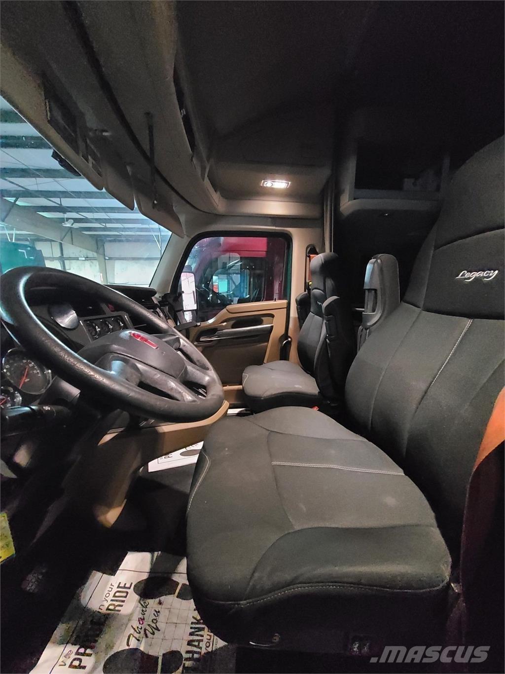 Kenworth T680 Motrici e Trattori Stradali