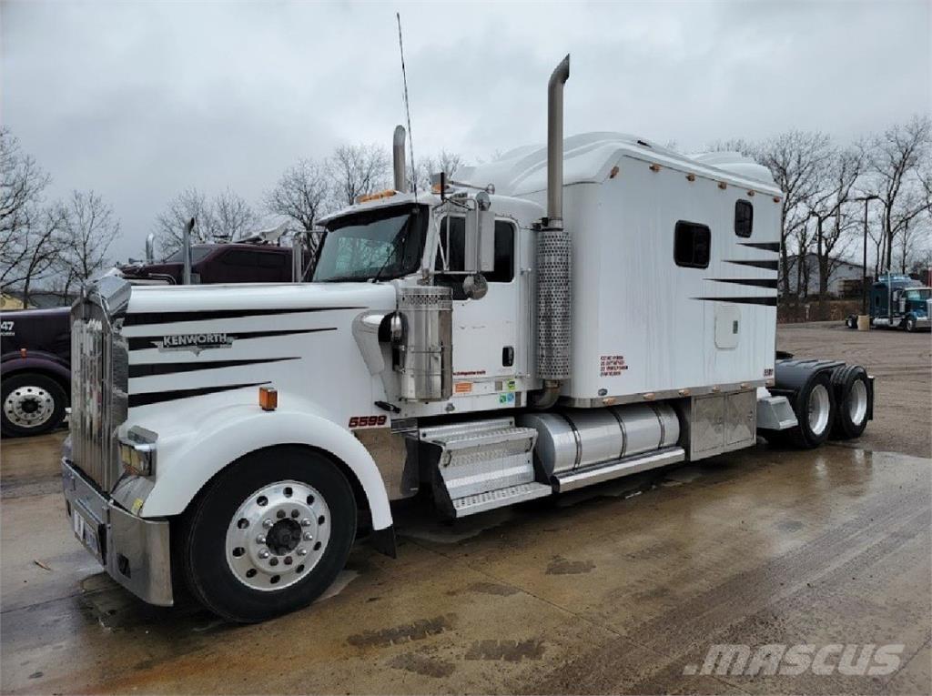 Kenworth W900 Motrici e Trattori Stradali