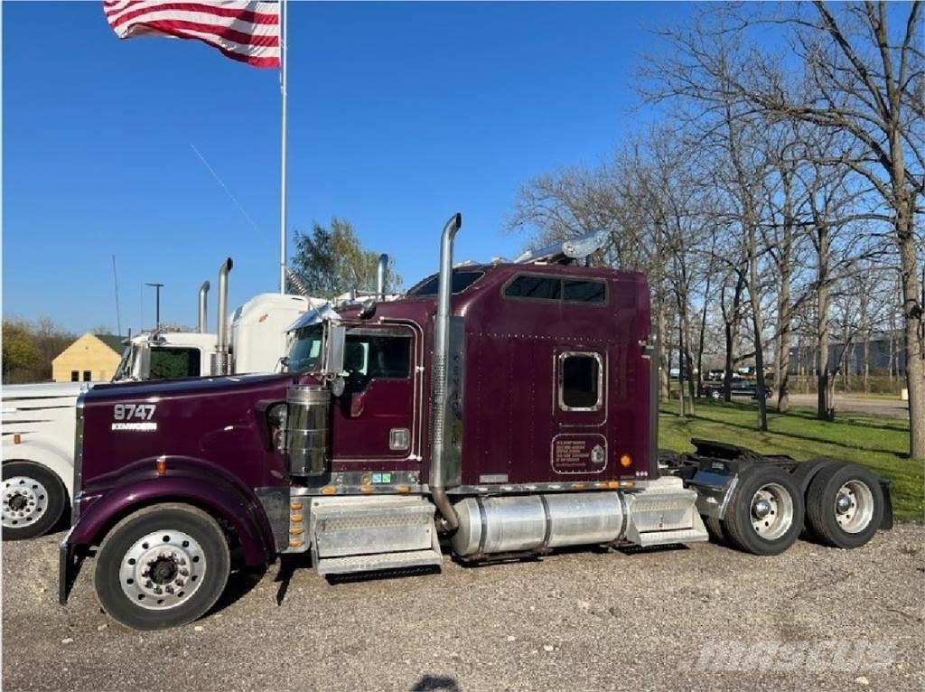 Kenworth W900 Motrici e Trattori Stradali