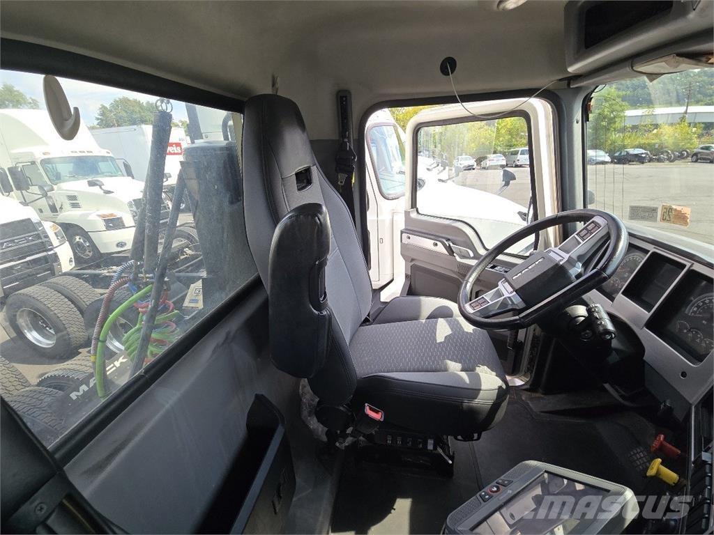 Mack AN64T Motrici e Trattori Stradali